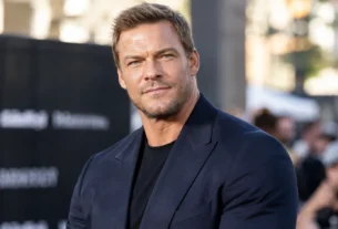 Alan Ritchson