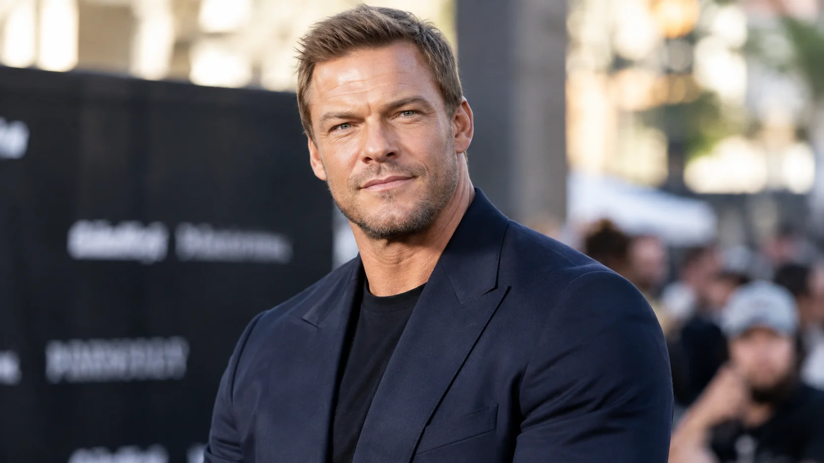 Alan Ritchson